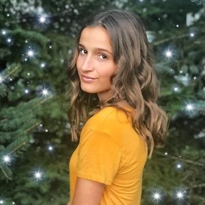 Meet your Posher, Ava